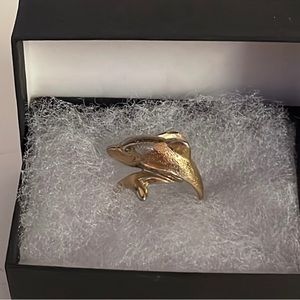 Size 6.75 solid sterling silver/gold plated dolphin bypass ring & gift box